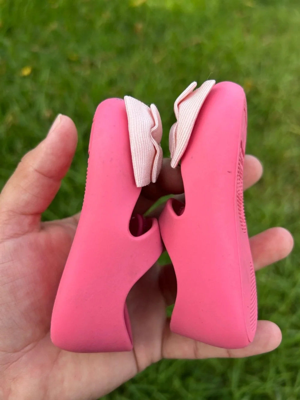 Pink Girls' Bow Mary Jane Shoes - Kids
